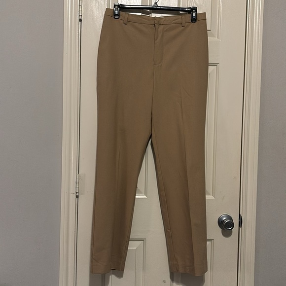GAP KHAKIS - Picture 3 of 7